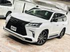 LXの持つ迫力、高級感をより引き出した特別仕様車「LX570 Black Sequence」入...